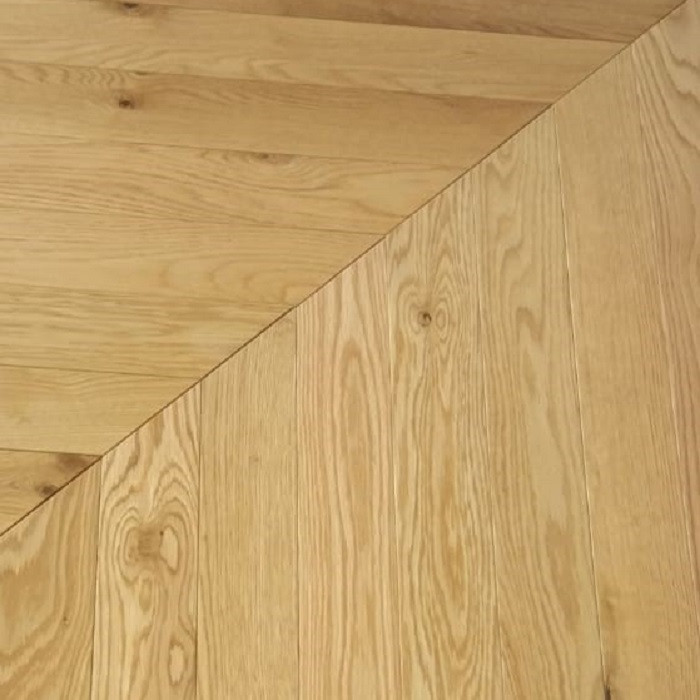 YNDE-PARQUET CHEVRON ENGINEERED WOOD FLOORING NATURAL MATT LACQURED OAK 90x750mm