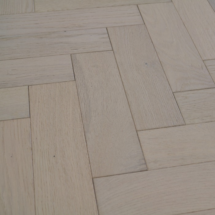  YNDE-PARQUET HERRINBONE ENGINEERED WOOD FLOORING WHITE BRUSHED MATT LAC 80x300mm