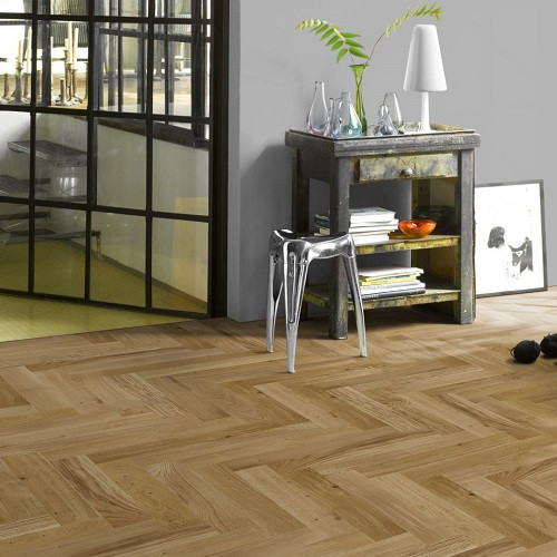 PARADOR HERRINGBONE  ENGINEERED WOOD FLOORING TRENDTIME OAK MATT LACQUER 95X570MM