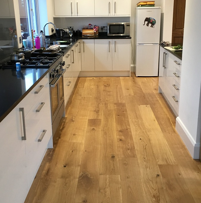 LIVIGNA STRUCTURAL ENGINEERED WOOD FLOORING OAK UV LACQUERED FLOORING 190x1900mm