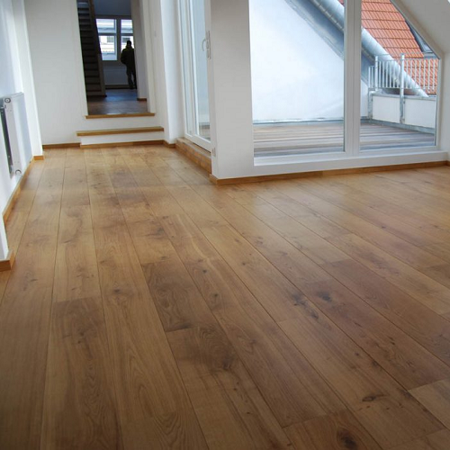 ABL EAST EUROPEAN ENGINEERED WOOD FLOORING RUSTIC LIGHTLY BRUSHED LACQUERED FSC OAK 180X2400MM