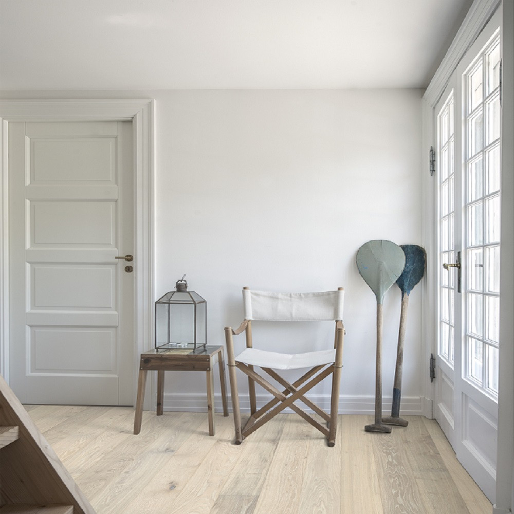    KAHRS Nouveau Collection Oak BLONDE Matt Lacquer  Swedish Engineered  Flooring 187mm - CALL FOR PRICE