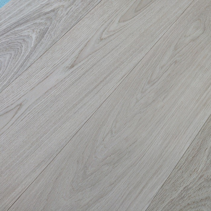 YNDE-242 ENGINEERED WOOD FLOORING  EUROPEAN PRODUCTION PRIME AB SMOOTH UNFINISHED 242x2350mm