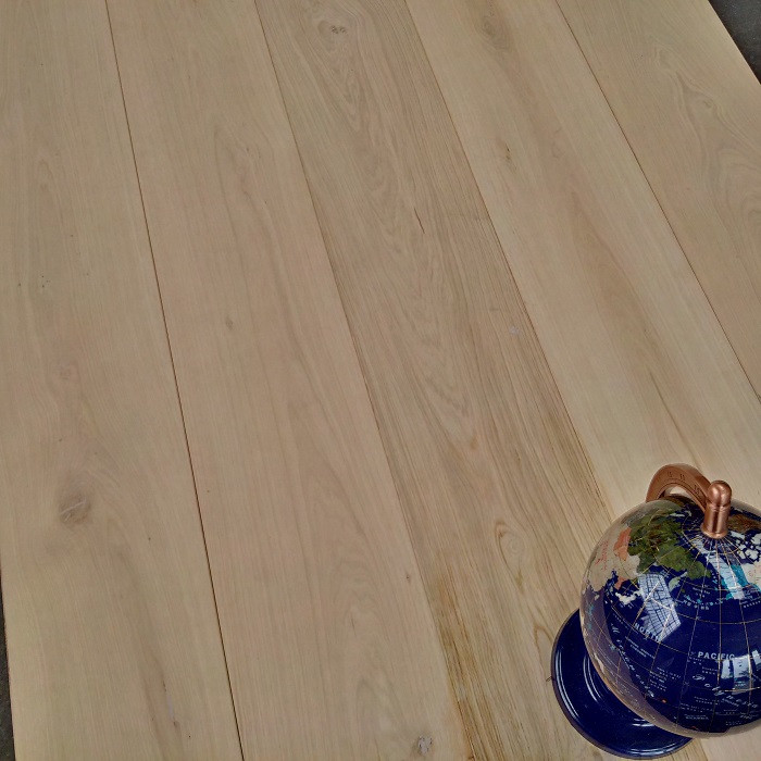 YNDE-260 ENGINEERED WOOD FLOORING UNFINISHED CLASSIC OAK 260x2200mm