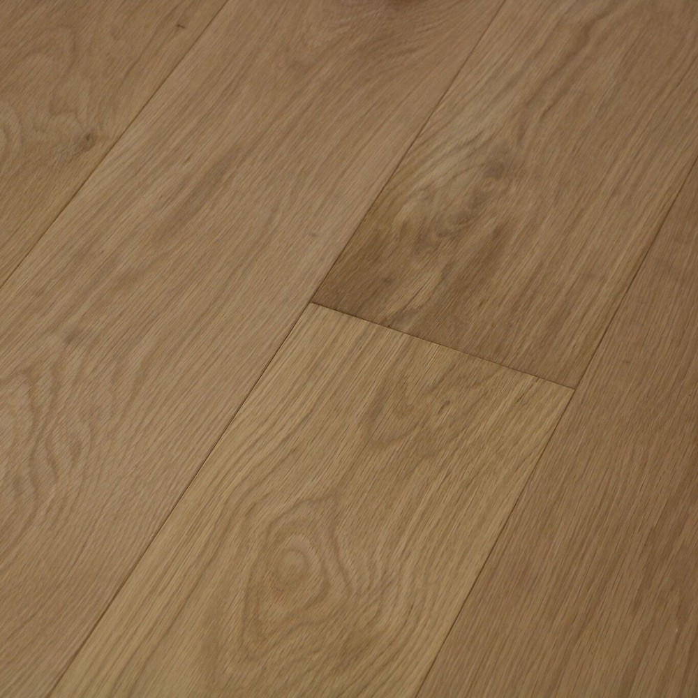 LIVIGNA ENGINEERED OAK BANDSAWN & INVISIBLE UV LACQUERED  FLOORING 220x2200mm