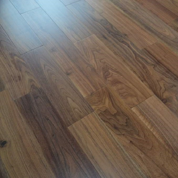 YNDE-150 ENGINEERED WOOD FLOORING AMERICAN BLACK WALNUT UV LACQUERED 150MM