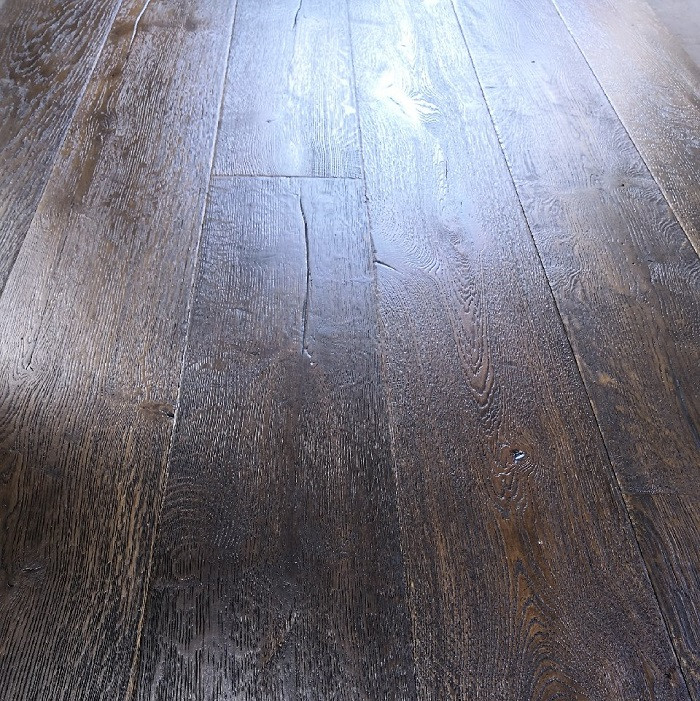 Y2 ENGINEERED DISTRESSED brushed  VINTAGE OAK BLACK OILED ANTIQUE