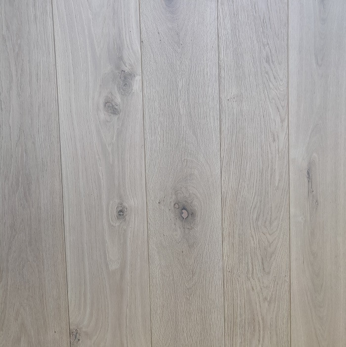 Y2 ENGINEERED WOOD FLOORING RUSTIC INVISIBLE FINISH BRUSHED RAW OAK 190x1900mm