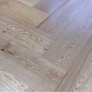 YNDE-PARQUET HERRINGBONE ENGINEERED WOOD OAK NATURAL UV LACQUERED  FLOORING 150X600MM